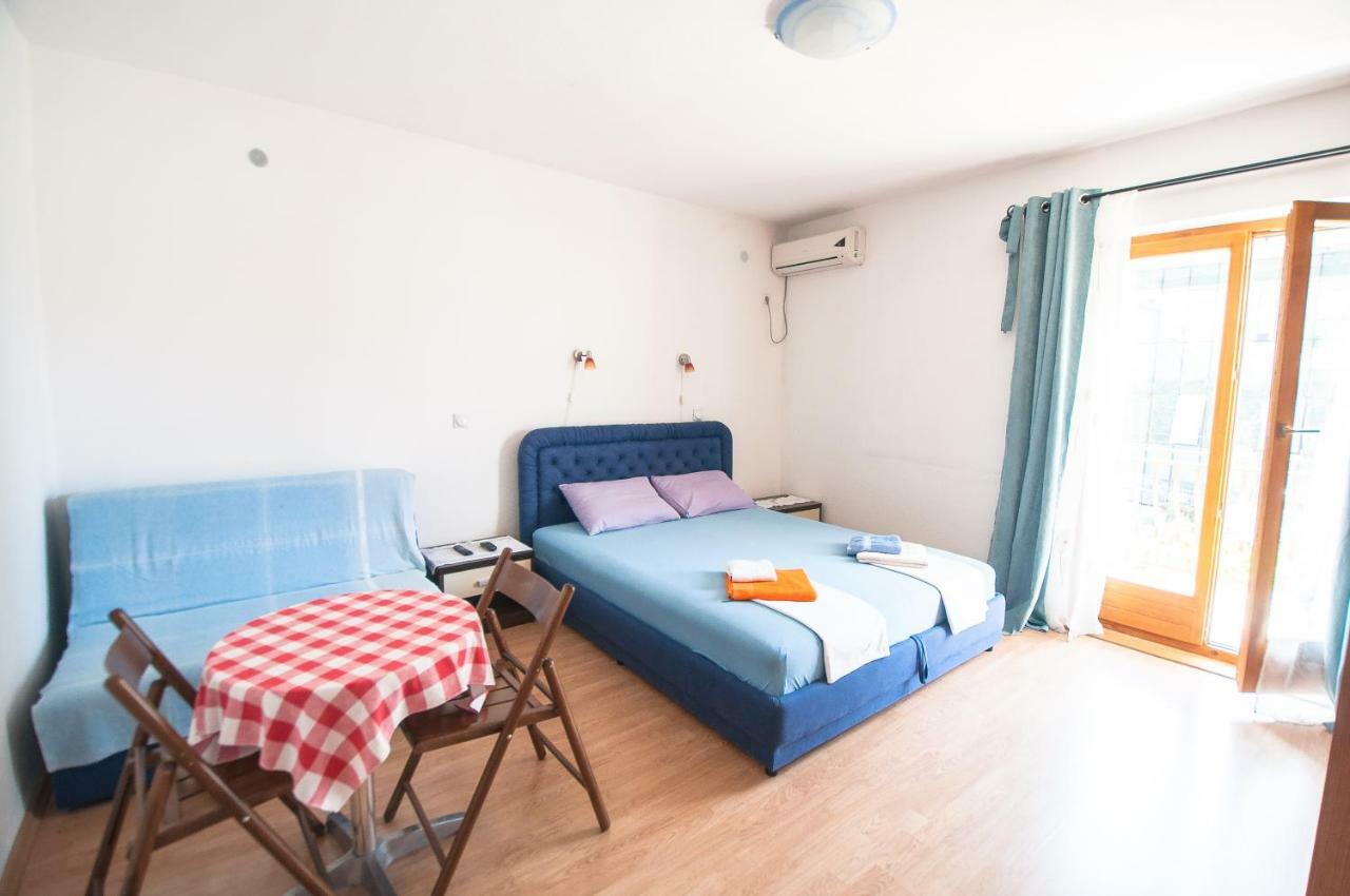 טיווט Apartments Milena מראה חיצוני תמונה