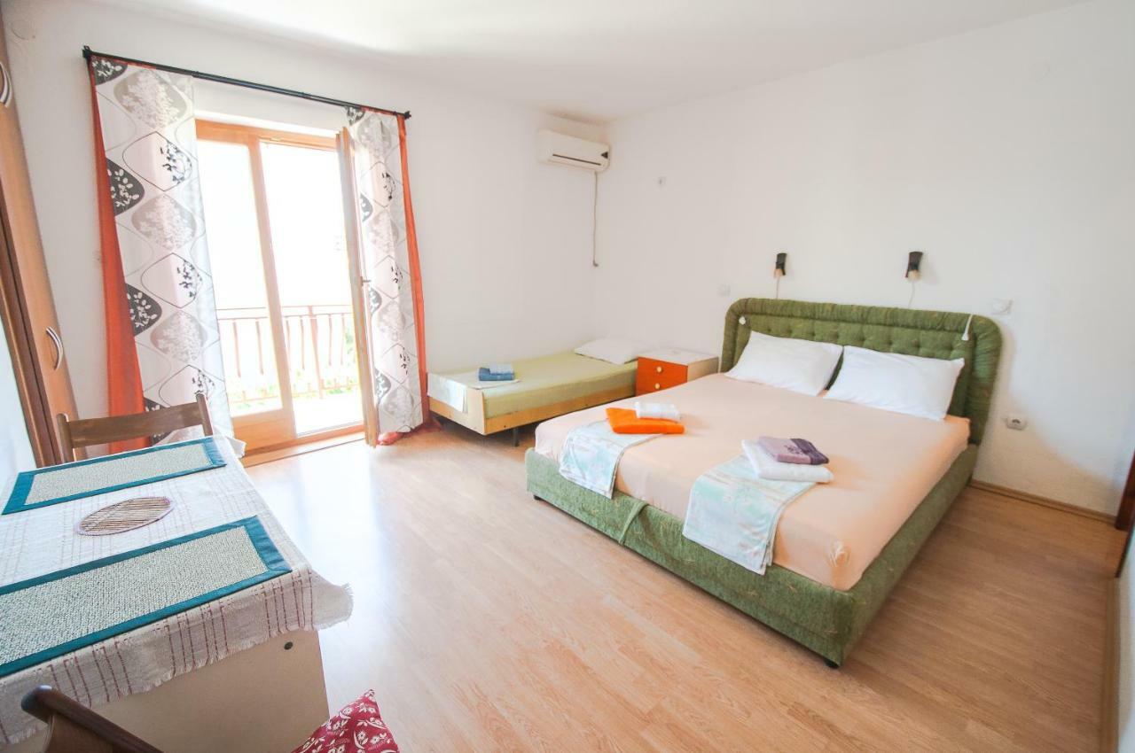 טיווט Apartments Milena מראה חיצוני תמונה
